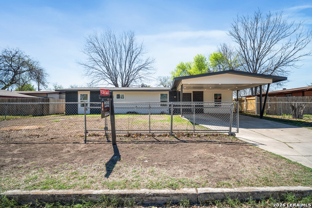 Image 33 of 34 For 130 Kontiki Pl