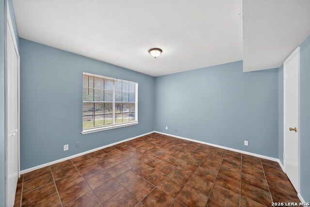 Image 18 of 27 For 6718 Callaghan Rd  315