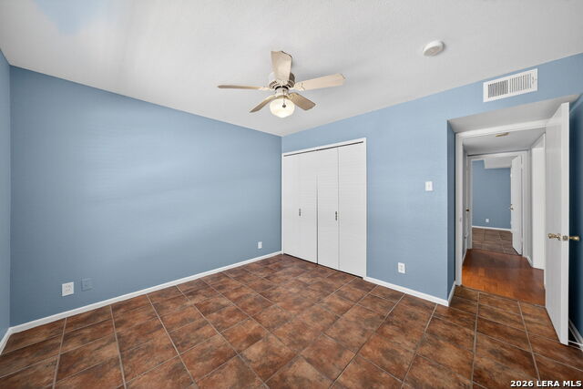 Image 23 of 27 For 6718 Callaghan Rd  315