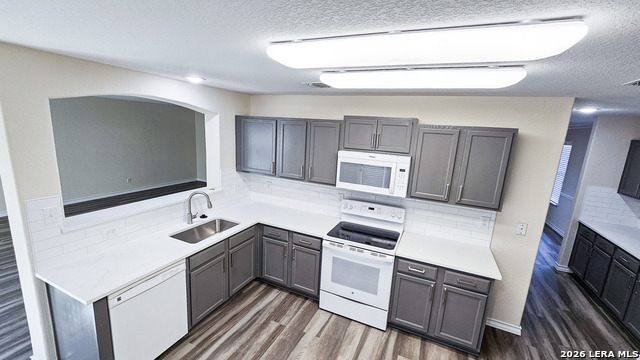 Image 13 of 46 For 9302 Longmire