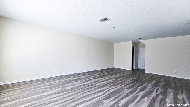 Image 18 of 46 For 9302 Longmire