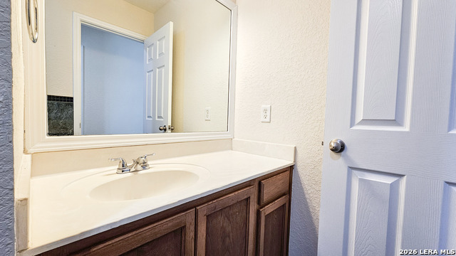 Image 31 of 46 For 9302 Longmire