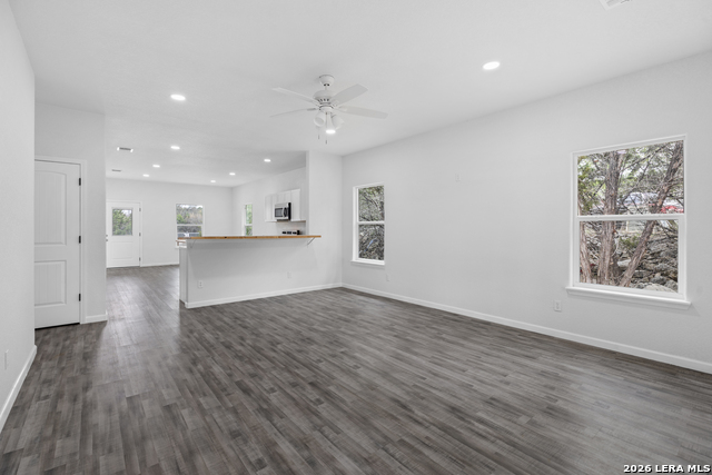 Image 4 of 36 For 1234 Clearcreek Dr.