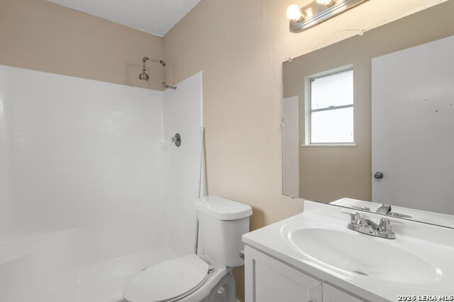 Image 4 of 16 For 8219 Glen Lark