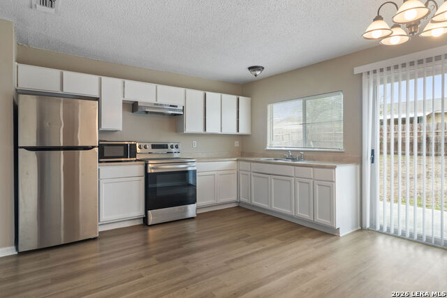 Image 9 of 16 For 8219 Glen Lark