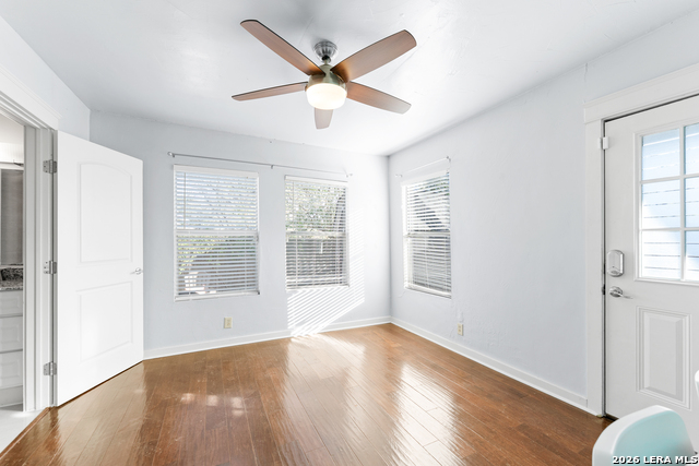 Image 23 of 31 For 135 Panama  