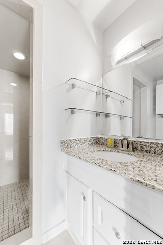 Image 25 of 31 For 135 Panama  