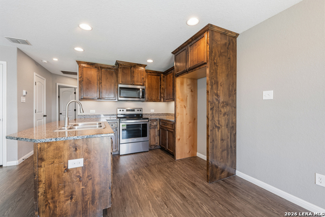 Image 10 of 28 For 135 Lost Maples