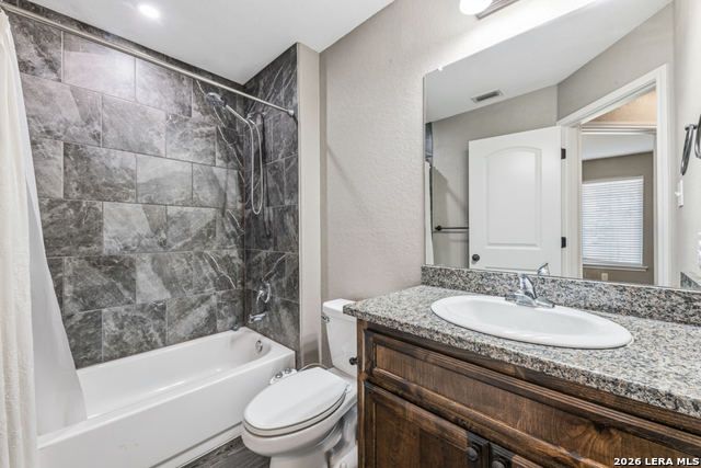 Image 19 of 28 For 135 Lost Maples