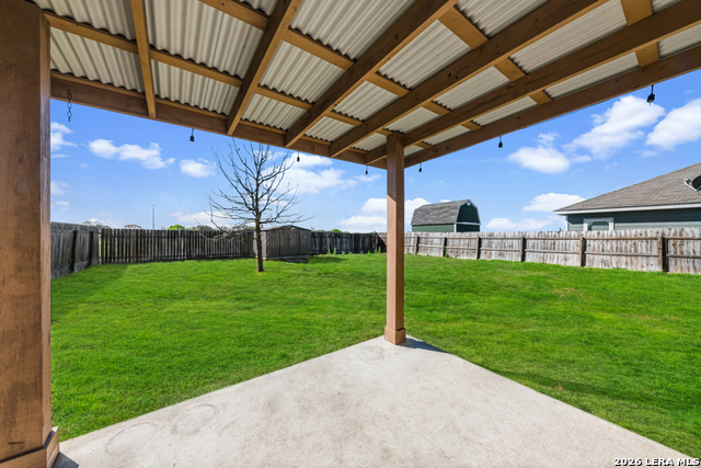 Image 24 of 28 For 135 Lost Maples