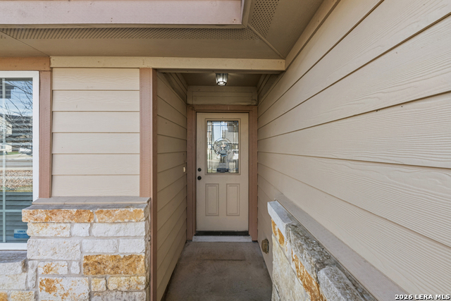 Image 4 of 28 For 135 Lost Maples