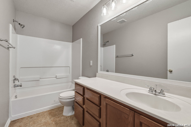 Image 27 of 29 For 16722 Mandolino