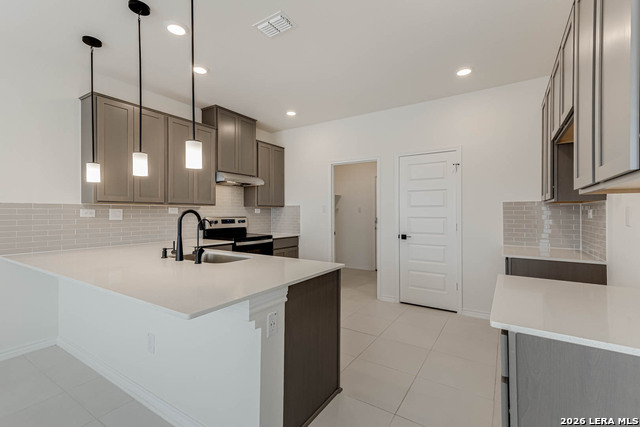 Image 11 of 40 For 14839 Vance Jackson Rd  503