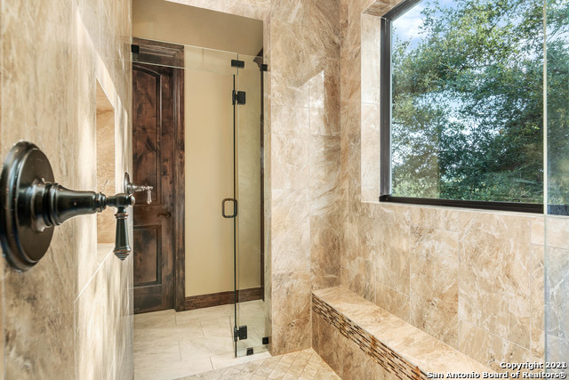 Listing photo id 22 for 189 Shimmering Shore Ct