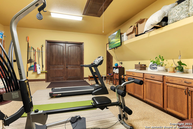 Listing photo id 31 for 189 Shimmering Shore Ct