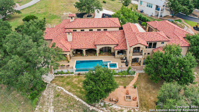 Listing photo id 49 for 189 Shimmering Shore Ct