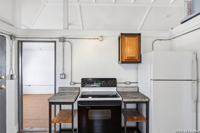 Image 5 of 17 For 127 Clay  2