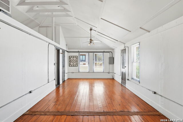 Image 9 of 17 For 127 Clay  2