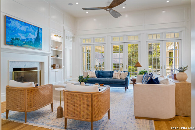 Listing photo id 12 for 1755 Riada  