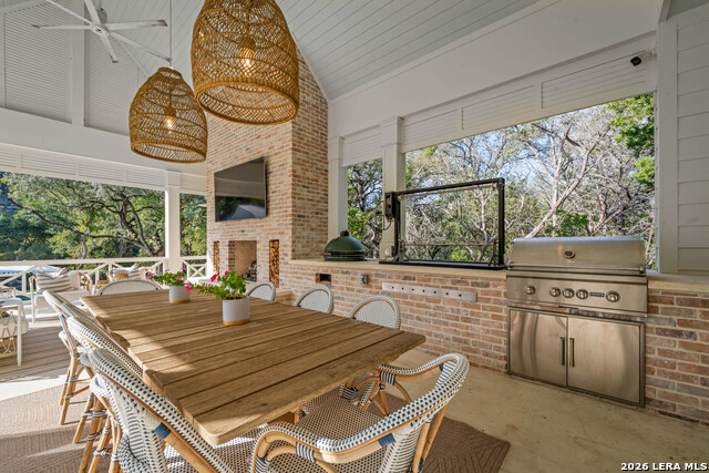 Listing photo id 35 for 1755 Riada  