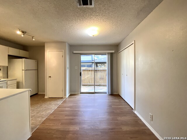 Image 12 of 28 For 5225 Meadow Field  1