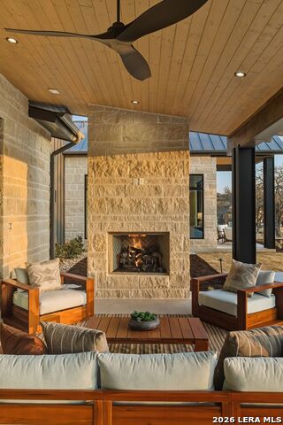 Image 25 of 79 For 82 Presidio Ridge