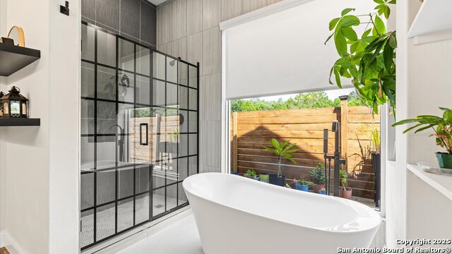 Image 16 of 44 For 3225 Hawthorne