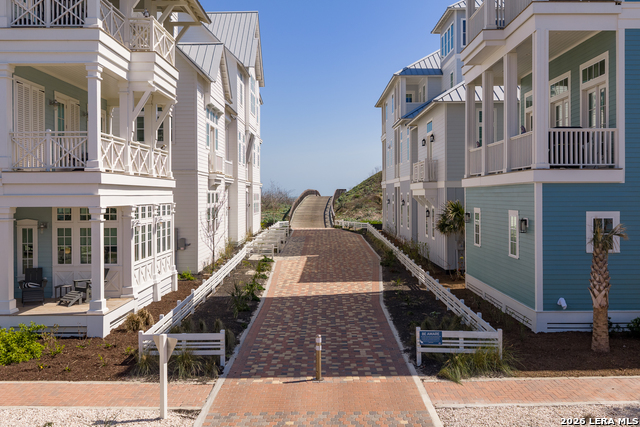 Listing photo id 17 for 112 Sun Kissed Lane