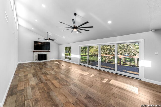 Image 14 of 86 For 29274 Seabiscuit Dr