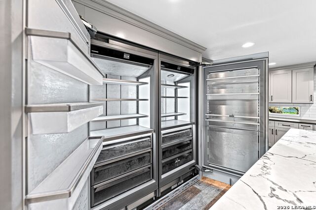 Image 26 of 86 For 29274 Seabiscuit Dr