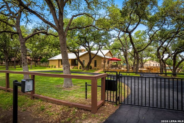 Image 4 of 86 For 29274 Seabiscuit Dr