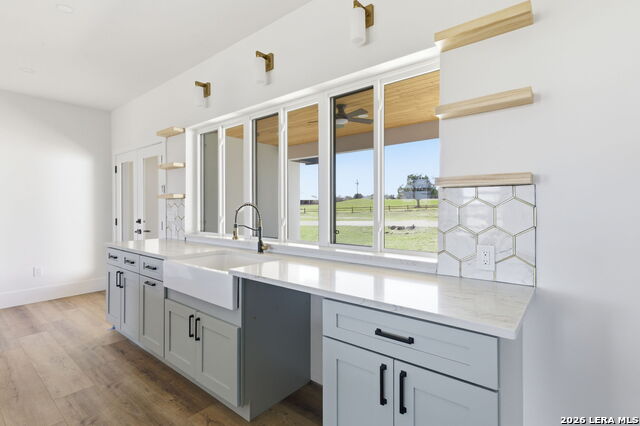 Image 17 of 42 For 340 Spring Creek