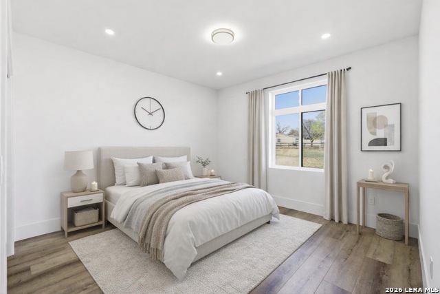 Image 29 of 42 For 340 Spring Creek