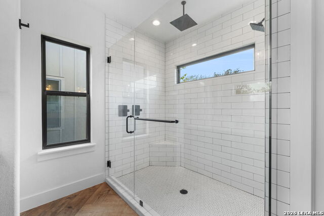 Image 29 of 41 For 111 Dowdy  