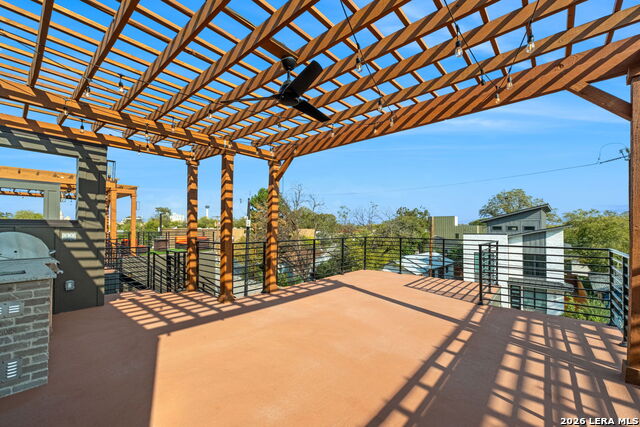 Image 31 of 41 For 111 Dowdy  