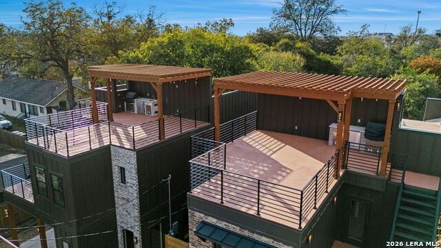 Image 5 of 41 For 111 Dowdy  