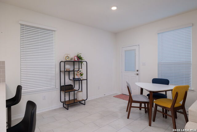 Image 10 of 26 For 14839 Vance Jackson Rd  411