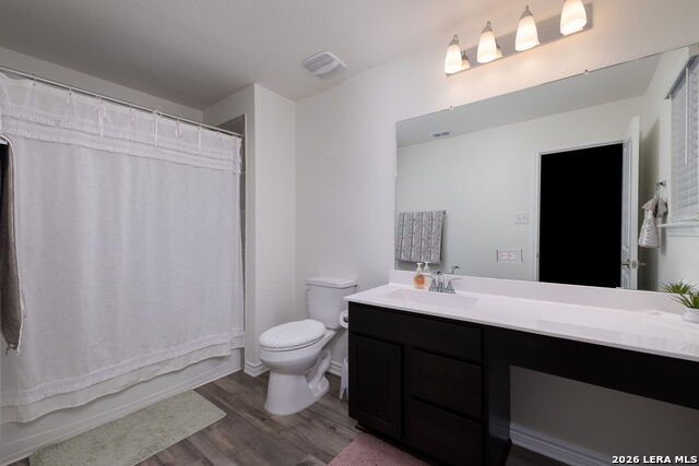 Image 24 of 26 For 14839 Vance Jackson Rd  411