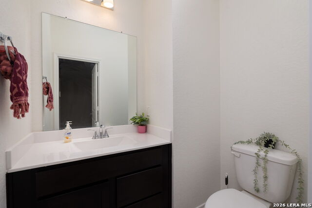 Image 5 of 26 For 14839 Vance Jackson Rd  411