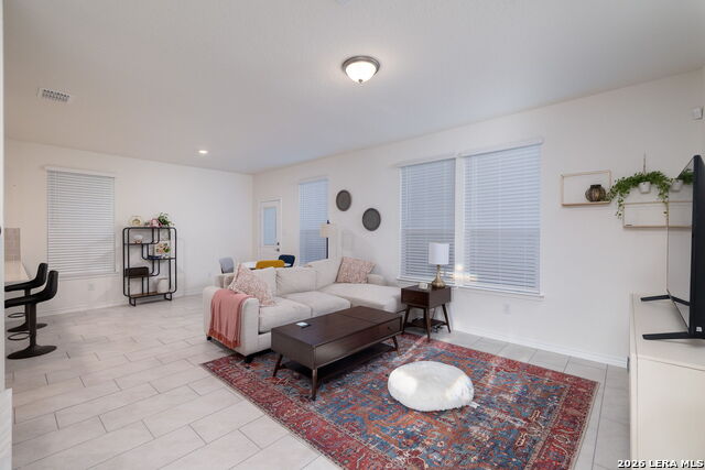 Image 8 of 26 For 14839 Vance Jackson Rd  411