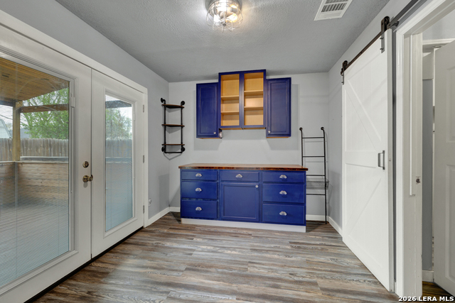 Image 13 of 33 For 465 Twin Point