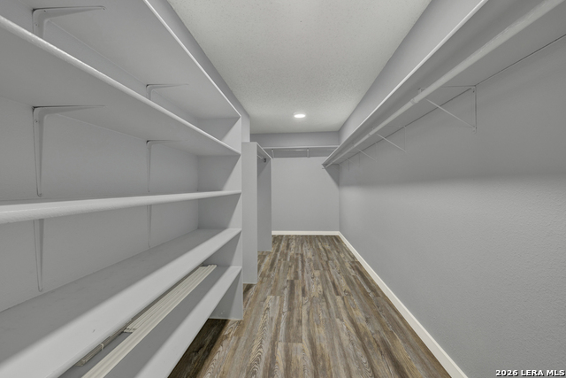 Image 21 of 33 For 465 Twin Point