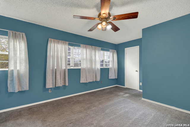 Image 24 of 33 For 465 Twin Point