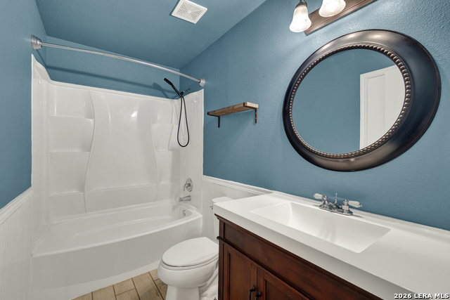 Image 25 of 33 For 465 Twin Point