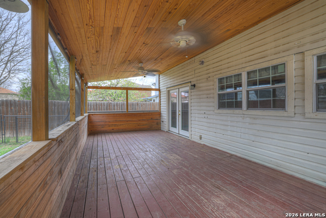 Image 27 of 33 For 465 Twin Point