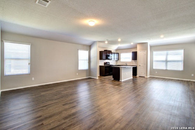 Image 2 of 22 For 5234 Blue Ivy