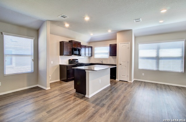 Image 4 of 22 For 5234 Blue Ivy