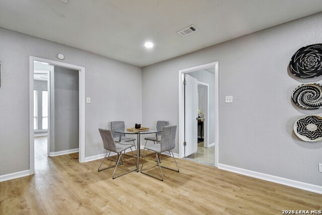 Image 13 of 35 For 5310 Shadow Lake