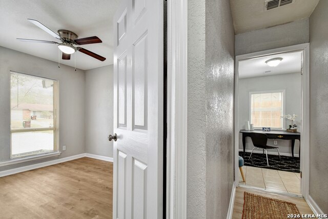 Image 25 of 35 For 5310 Shadow Lake