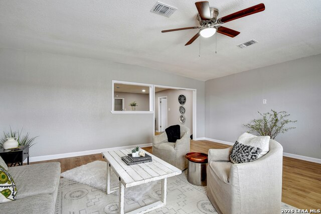 Image 7 of 35 For 5310 Shadow Lake